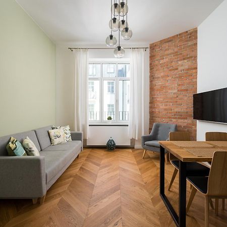 ורשה Wilcza City Centre Deluxe Apartment מראה חיצוני תמונה