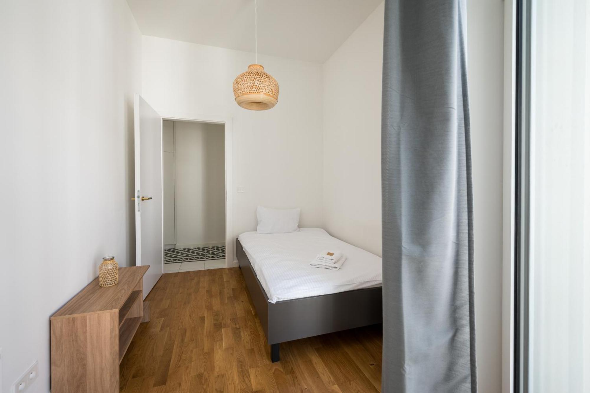 ורשה Wilcza City Centre Deluxe Apartment מראה חיצוני תמונה